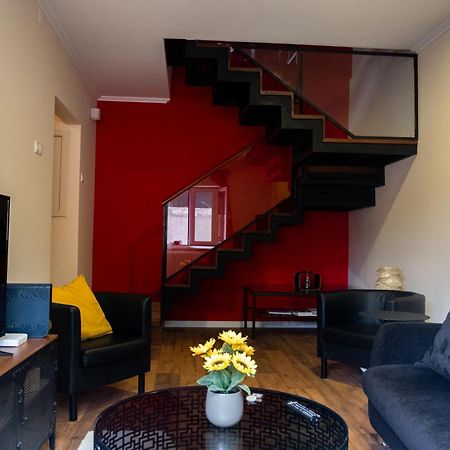 Flh Alcantara Stylish Duplex With Terrace Lisbon Bagian luar foto