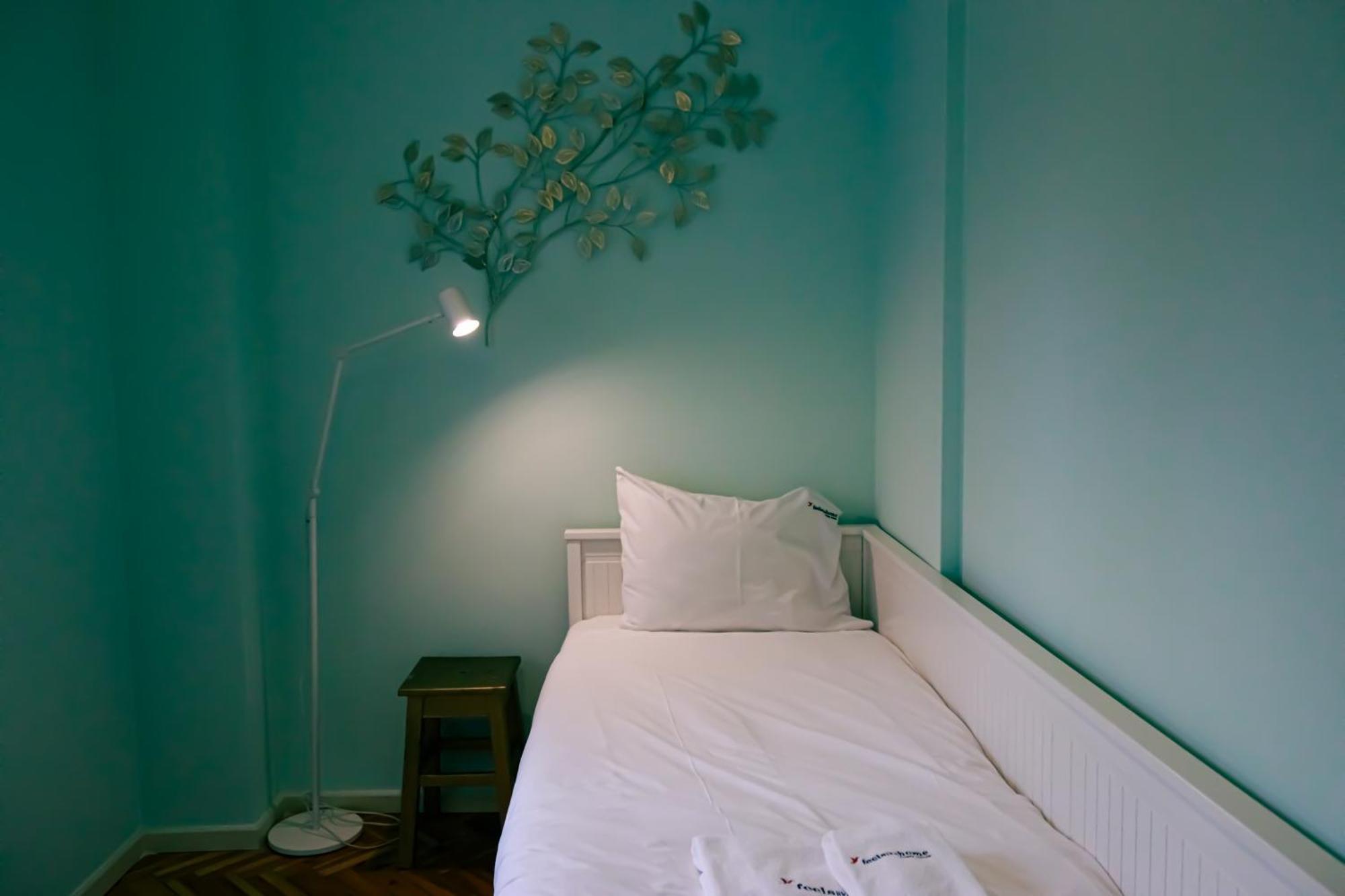 Flh Alcantara Stylish Duplex With Terrace Lisbon Bagian luar foto