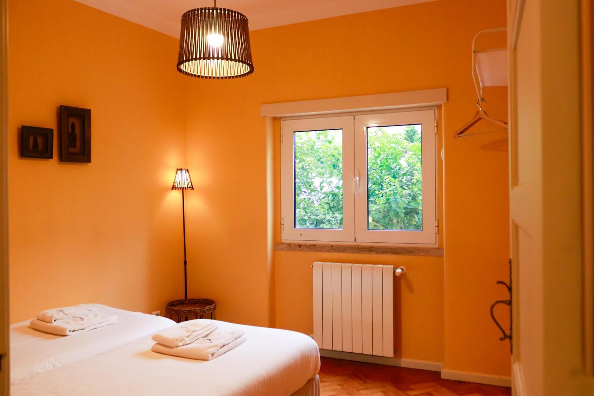 Flh Alcantara Stylish Duplex With Terrace Lisbon Bagian luar foto