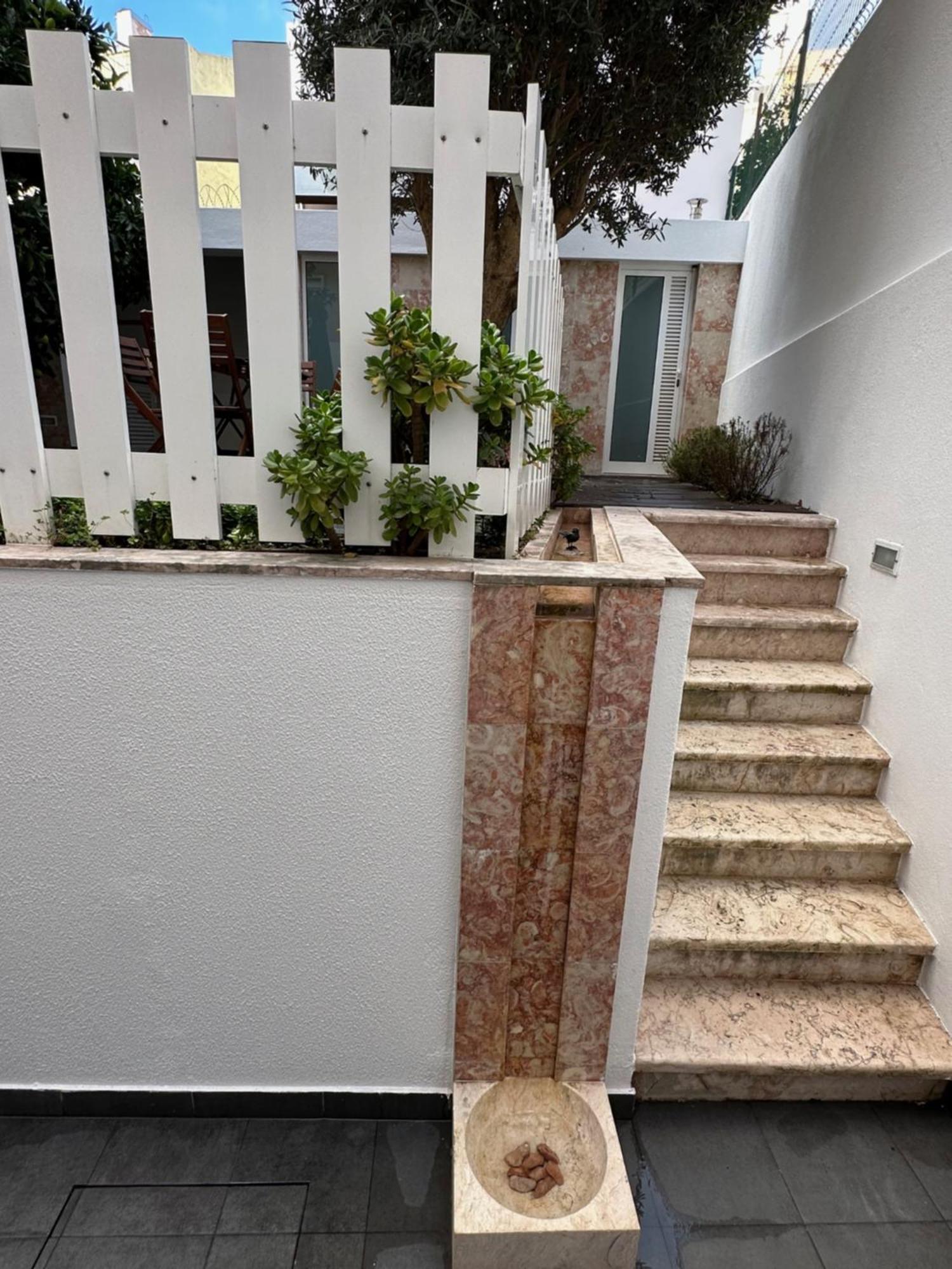 Flh Alcantara Stylish Duplex With Terrace Lisbon Bagian luar foto